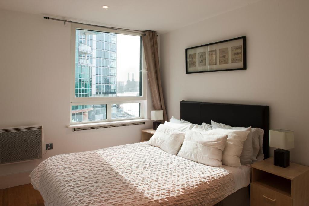 St George Wharf Londen Kamer foto