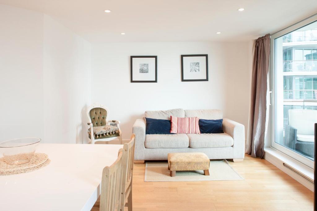 St George Wharf Londen Kamer foto